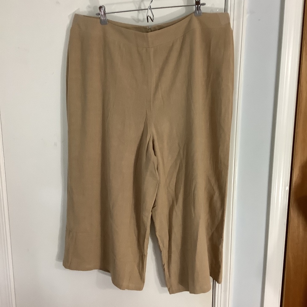 NWT MAREE POUR TOI SIZE 18 WIDE LEG ANKLE PANTS BEIGE DRESS CAREER EVENT
